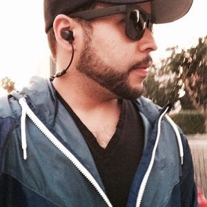 Meet your Posher, Jonathan